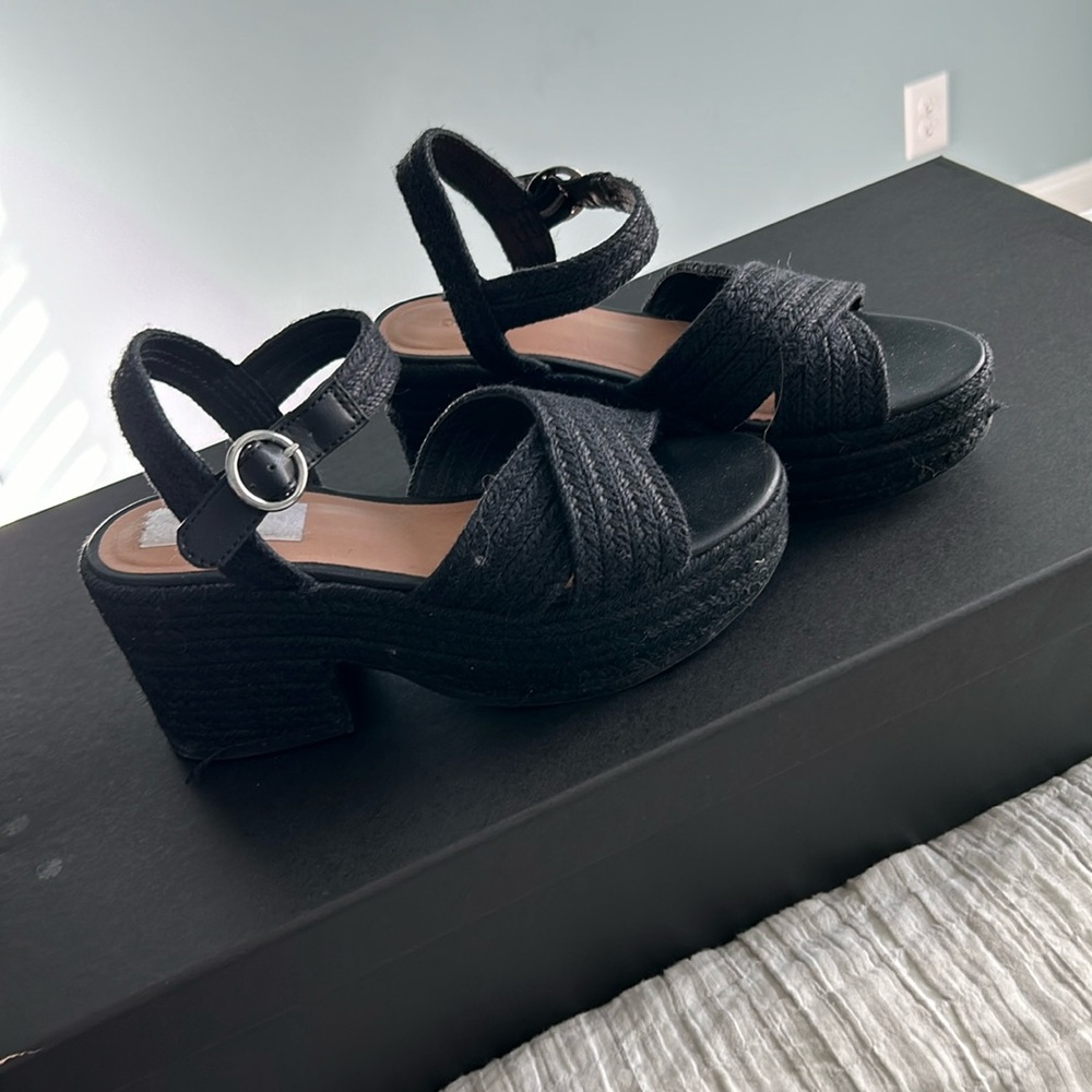 Platform woven shoes, worn once